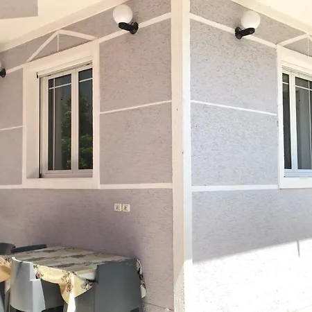 Spacious Bjorni Apartment